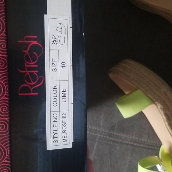 Wedge sandal - Picture 7 of 8